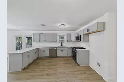 [Address not provided], Dallas, TX 75208 - Photo 12