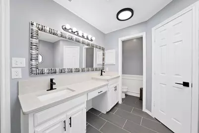 1215 Shawnee Trail, Carrollton, TX 75007 - Photo 26