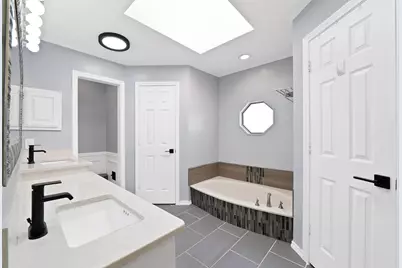 1215 Shawnee Trail, Carrollton, TX 75007 - Photo 30