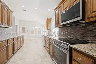 5816 Windy Meadow Ln, Grand Prairie, TX 75052 - Photo 16