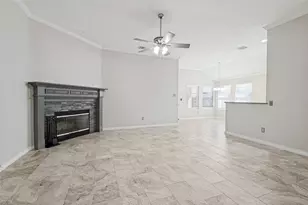 5816 Windy Meadow Ln, Grand Prairie, TX 75052 - Photo 8