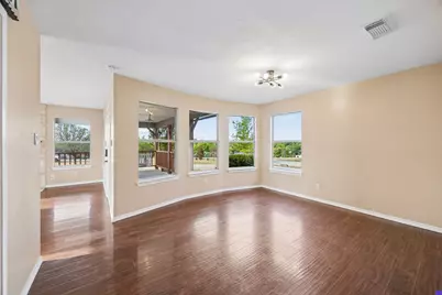 273 Greenview Lane, Van Alstyne, TX 75495 - Photo 10