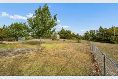 273 Greenview Lane, Van Alstyne, TX 75495 - Photo 24