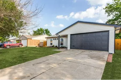 5428 Adams Drive, The Colony, TX 75056 - Photo 2