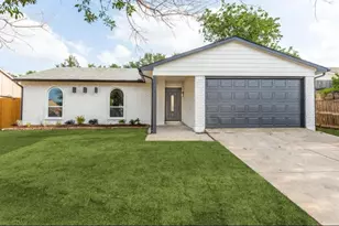 5428 Adams Dr, The Colony, TX 75056 - Photo 1