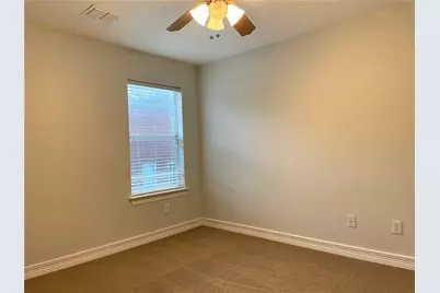 2480 Worthington Street, Dallas, TX 75204 - Photo 16