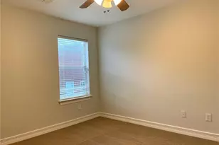 2480 Worthington St, Dallas, TX 75204 - Photo 16