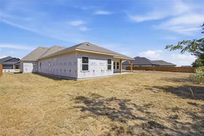 210 Trevor Lane, Greenville, TX 75402 - Photo 4