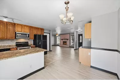 1206 Oakbluff Drive, Lancaster, TX 75146 - Photo 10