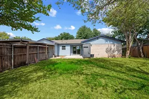 1206 Oakbluff Dr, Lancaster, TX 75146 - Photo 22