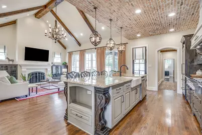 4525 Marbella Circle, Fort Worth, TX 76126 - Photo 10
