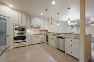 6466 Waverly Way, Fort Worth, TX 76116 - Photo 8