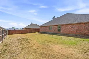 914 Winding Rd, Granbury, TX 76049 - Photo 30