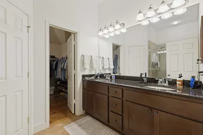 1142 N Bishop Avenue, Dallas, TX 75208 - Photo 16