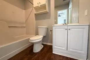 615 Lost Springs Ct, Arlington, TX 76012 - Photo 14