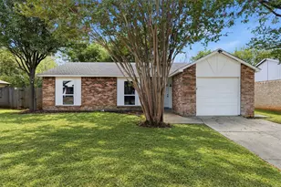 3817 Longmeadow Way, Fort Worth, TX 76133 - Photo 1