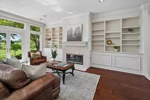 2204 Creekside Cir S, Irving, TX 75063 - Photo 12