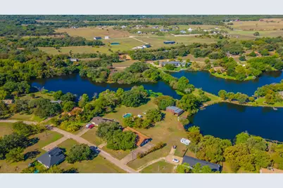 118 Spring Lake Drive, Lacy Lakeview, TX 76705 - Photo 26