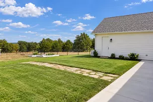 109 Bear Cat Ct, Alvord, TX 76225 - Photo 30
