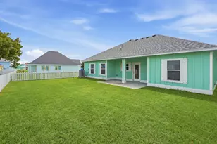 136 Breezeway Dr, Rockport, TX 78382 - Photo 26