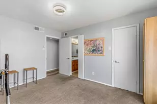 10578 High Hollows Dr, Dallas, TX 75230 - Photo 10