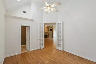 8327 Coral Dr, Dallas, TX 75243 - Photo 18