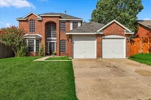 4323 Briar Hill Dr, Grand Prairie, TX 75052 - Photo 1