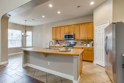 1008 Linden Drive, Burleson, TX 76028 - Photo 12