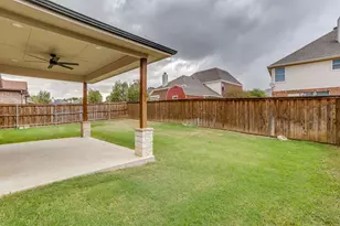 1008 Linden Dr, Burleson, TX 76028 - Photo 38