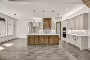 2024 Forest Bridge Dr, Azle, TX 76020 - Photo 14