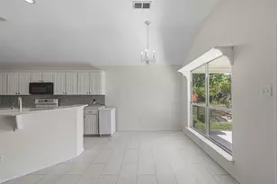 6801 Descanso Gardens Dr, Fort Worth, TX 76132 - Photo 10