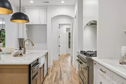 6915 Middle Cove Drive, Dallas, TX 75248 - Photo 12