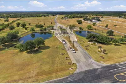 27020 Stonewood Drive, Whitney, TX 76692 - Photo 20