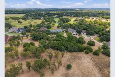 27020 Stonewood Drive, Whitney, TX 76692 - Photo 10