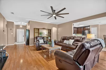 6608 Silver Oak Lane, Fort Worth, TX 76135 - Photo 10