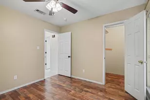 937 Jessica Dr, Burleson, TX 76028 - Photo 22