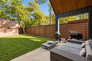 8645 Redondo Dr, Dallas, TX 75218 - Photo 28