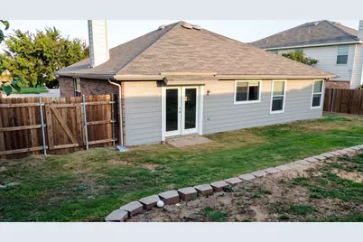 309 Spurlock Drive, Krum, TX 76249 - Photo 16
