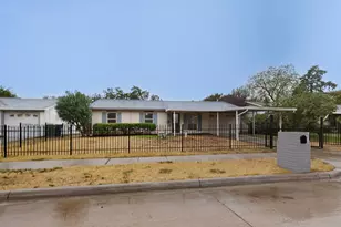 4037 Salem Dr, Garland, TX 75043 - Photo 2