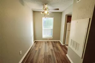 1901 N Fitzhugh Ave, Dallas, TX 75204 - Photo 6