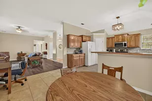 7033 Waterway Ln, Abilene, TX 79606 - Photo 12