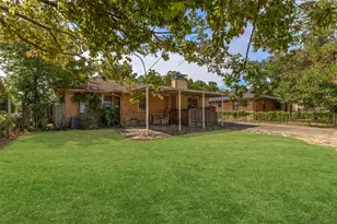 2401 Cardinal Ln, Garland, TX 75042 - Photo 26