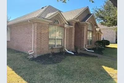 1309 Bradbury Drive, Carrollton, TX 75007 - Photo 2