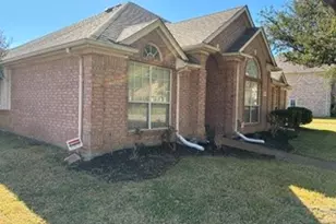 1309 Bradbury Dr, Carrollton, TX 75007 - Photo 2