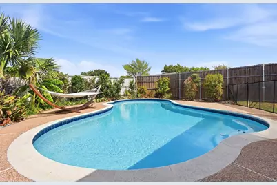 5720 Truitt Street, The Colony, TX 75056 - Photo 2