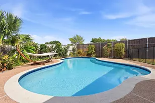 5720 Truitt St, The Colony, TX 75056 - Photo 2
