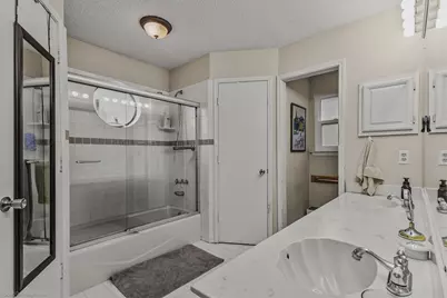 5221 Wood Creek Lane, Garland, TX 75044 - Photo 14