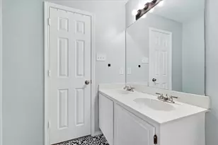6025 Kimberly Ct, Haltom City, TX 76137 - Photo 12