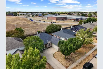 115 Autumn Trail, Red Oak, TX 75154 - Photo 2