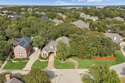 2865 Woodhollow Drive, Highland Village, TX 75077 - Photo 4